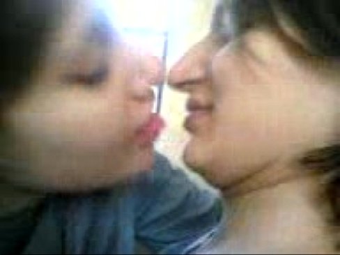 Sex pak girls kissing xnxxx girls