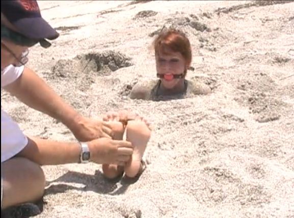 Bonbon reccomend buried the sand