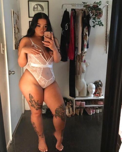 Goobers reccomend sexy tall curvy girl lingerie