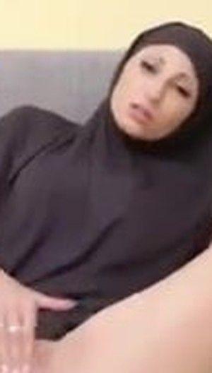 Barbera reccomend arab muslim hijab fuck
