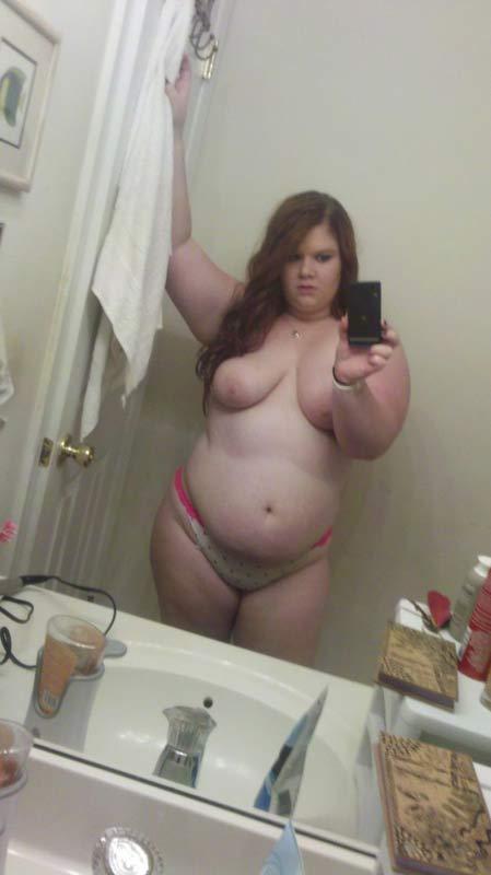 Young chubby girl self nude