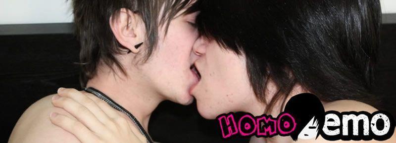 Homo emo kiss