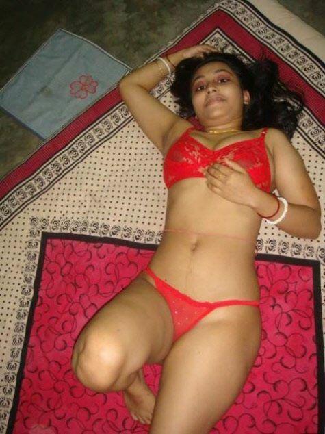 Mad D. reccomend Young curvy nude desi