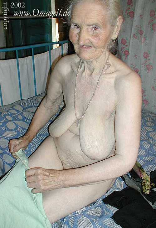 Old Grandma Saiz Porno